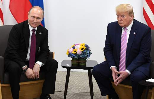
                    Трамп выразил надежду на вторую встречу с Путиным после саммита на Аляске

        