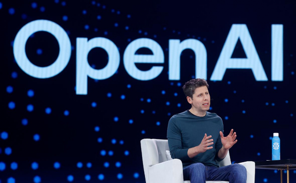 
                    WSJ узнала о решении Маска повременить с партией из-за преемника Трампа
                