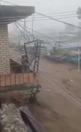 В Пакистане многочисленные жертвы из-за погодных аномалий
