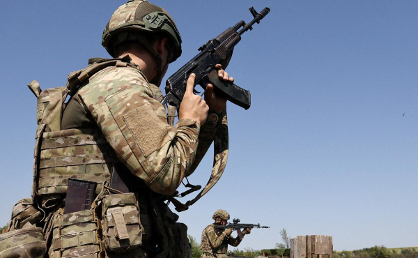 
                    Воевавшего за ВСУ наемника признали виновным в убийстве в США
                