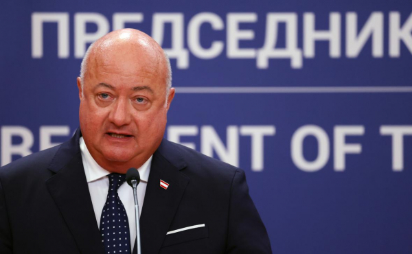 
                    Канцлер Австрии оценил вероятность вступления страны в НАТО
                