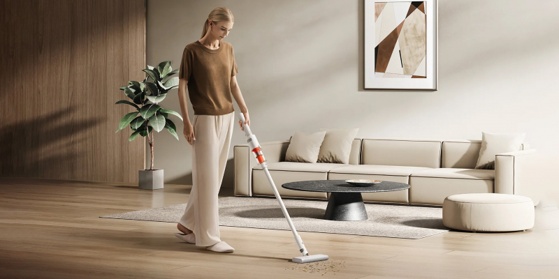 Xiaomi представила ‭&laquo;пылесос-трубку&raquo; Vacuum Cleaner P30 &mdash; бюджетную альтернативу Dyson PencilVac