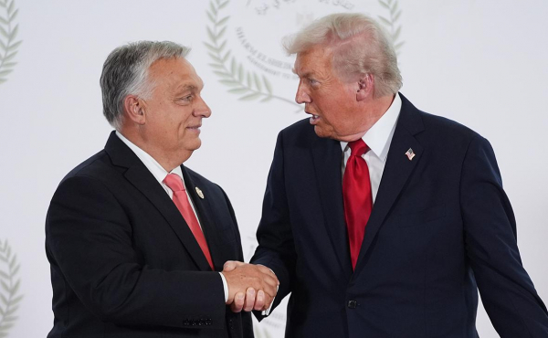 
                    В ЕС сочли &laquo;политическим кошмаром&raquo; встречу Путина и Трампа в Будапеште
                