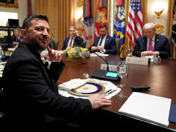 Киев готовит провокации на фоне мирных переговоров Трампа и Путина