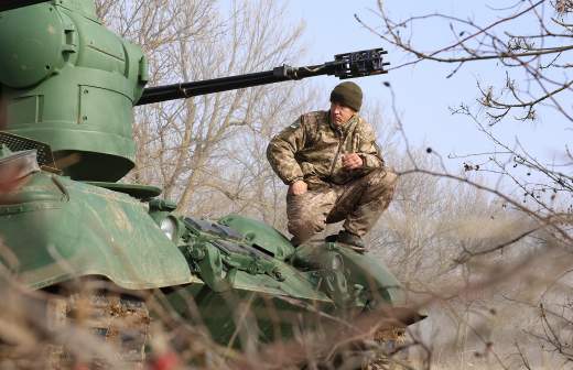 
                    Посол РФ указал на желание Британии продолжать вооружение Украины

        